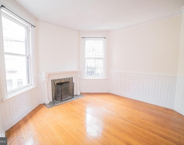 1919 Spruce Street - Photo Thumbnail 11