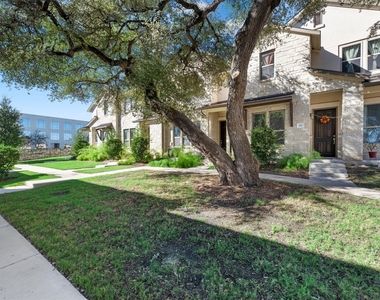 13800 Lyndhurst St - Photo Thumbnail 1