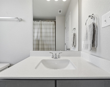641 Running Creek Dr - Photo Thumbnail 23