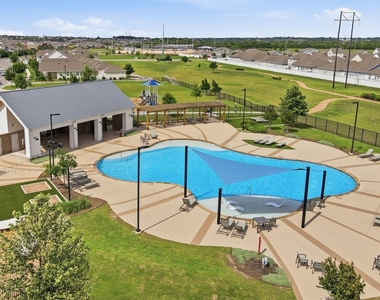 641 Running Creek Dr - Photo Thumbnail 35