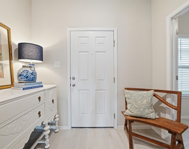 641 Running Creek Dr - Photo Thumbnail 2