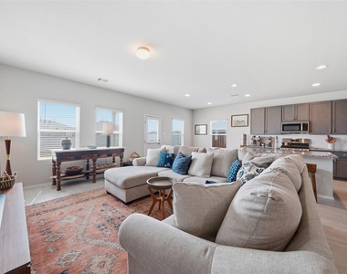 641 Running Creek Dr - Photo Thumbnail 7