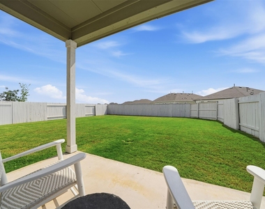 641 Running Creek Dr - Photo Thumbnail 31