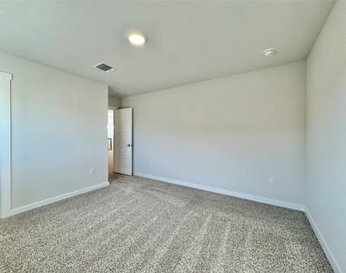 404 Tinto St - Photo Thumbnail 34