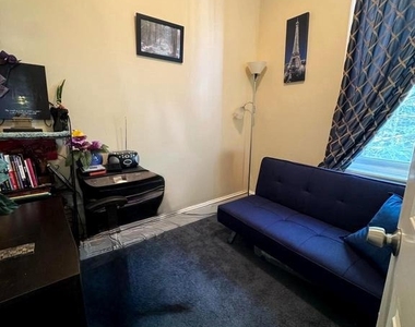 5313 W Thompson Street - Photo Thumbnail 10