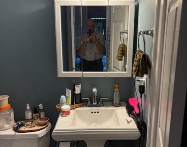 2501 Christian Street - Photo Thumbnail 7