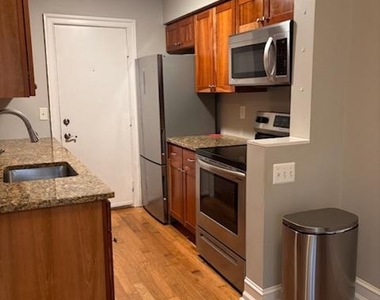 2501 Christian Street - Photo Thumbnail 15