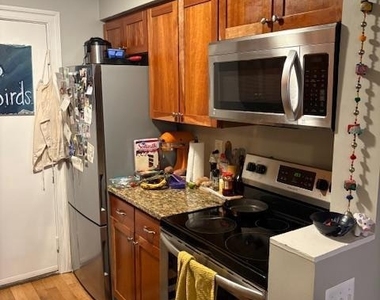 2501 Christian Street - Photo Thumbnail 3