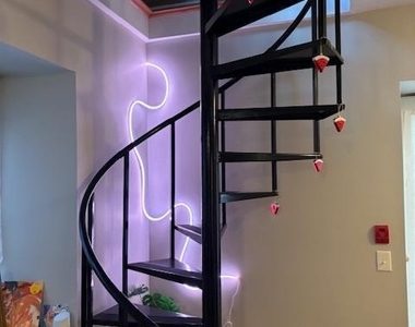 2501 Christian Street - Photo Thumbnail 8