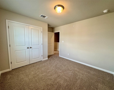 1850 Settlers Glen Dr - Photo Thumbnail 11