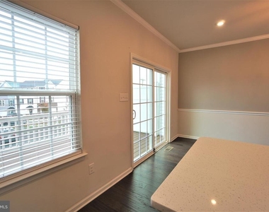 125 Dragon Drive - Photo Thumbnail 7