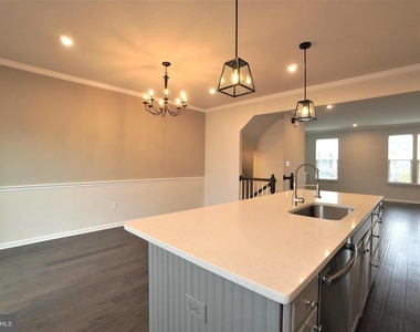 125 Dragon Drive - Photo Thumbnail 8