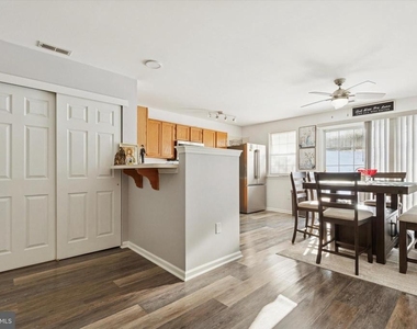1613 Rosewood Court - Photo Thumbnail 5