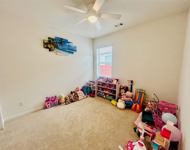 428 Gaida Loop - Photo Thumbnail 14