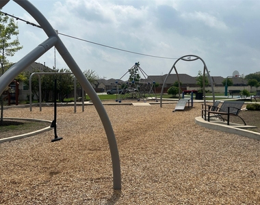 428 Gaida Loop - Photo Thumbnail 25
