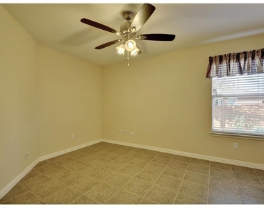 2109 Granite Springs Rd - Photo Thumbnail 15