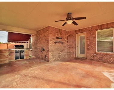 2109 Granite Springs Rd - Photo Thumbnail 17