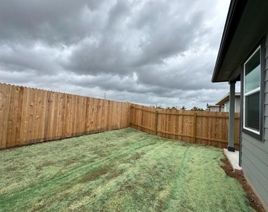 1316 Plymouth Rd - Photo Thumbnail 22