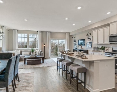 1128 Meadowlark Drive - Photo Thumbnail 24
