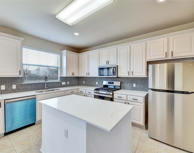 3112 Karstview Cv - Photo Thumbnail 10