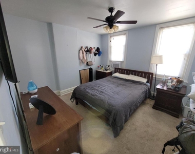 422 Gold Street Street - Photo Thumbnail 7