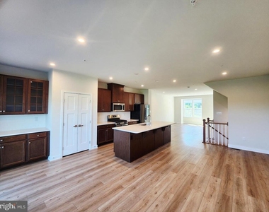 149 Glory Maple Lane - Photo Thumbnail 1