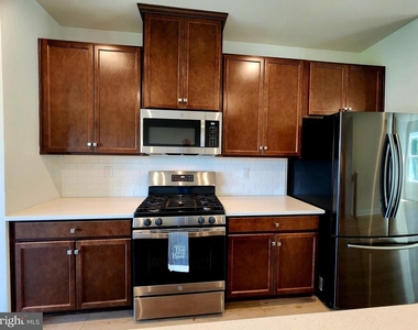 149 Glory Maple Lane - Photo Thumbnail 4