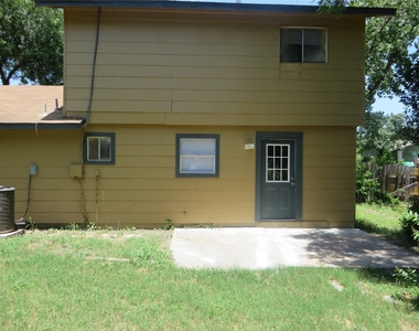 4511 W Village Ct - Photo Thumbnail 13