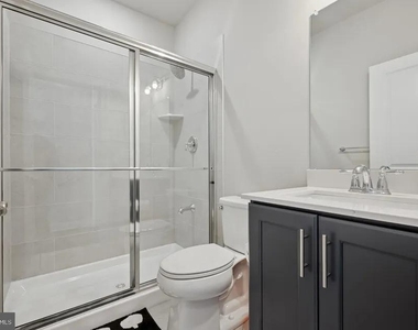 212 Foxhedge Road - Photo Thumbnail 10