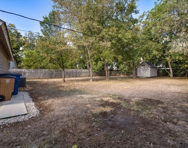 13300 Cowdray Park - Photo Thumbnail 24