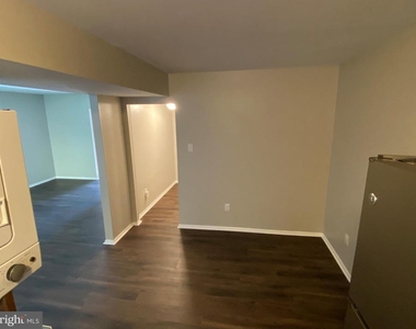 1155 York Road - Photo Thumbnail 2
