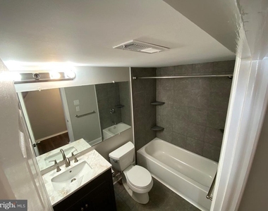 1155 York Road - Photo Thumbnail 9