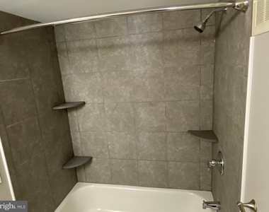 1155 York Road - Photo Thumbnail 11