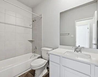 1020 Vista View Dr - Photo Thumbnail 3