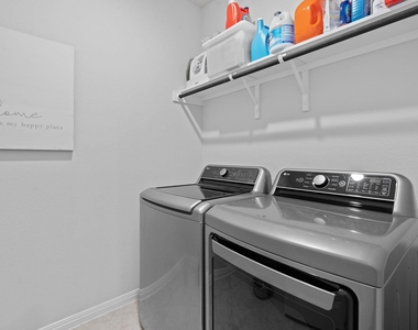 179 Kings Canyon Dr - Photo Thumbnail 21