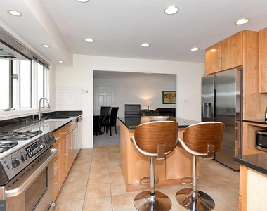 106 Washington Road - Photo Thumbnail 4