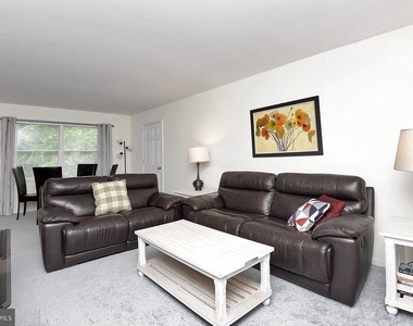 106 Washington Road - Photo Thumbnail 6