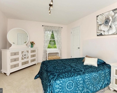 106 Washington Road - Photo Thumbnail 16