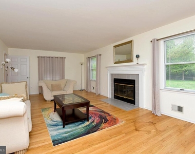 106 Washington Road - Photo Thumbnail 2