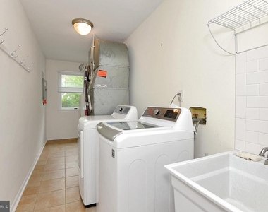 106 Washington Road - Photo Thumbnail 12