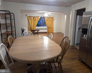 21 Steinway Avenue - Photo Thumbnail 7