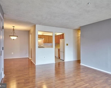 61 Aspen Court - Photo Thumbnail 5