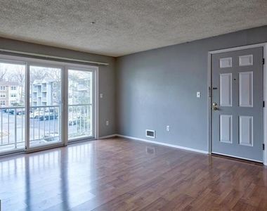 61 Aspen Court - Photo Thumbnail 1