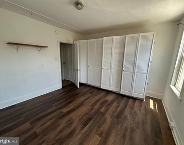 250 Morris Avenue - Photo Thumbnail 7