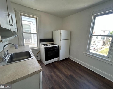250 Morris Avenue - Photo Thumbnail 2
