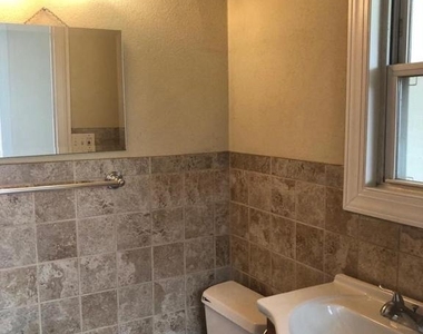 43 Vermont Street - Photo Thumbnail 8