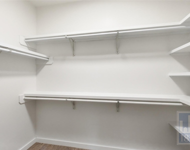 505 Thelma Dr - Photo Thumbnail 19