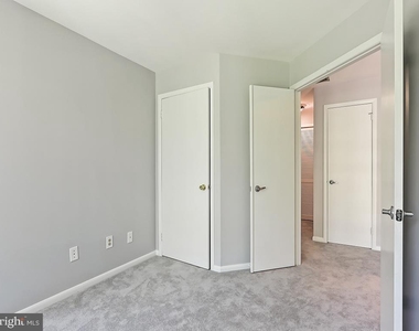 303 Trinity Court - Photo Thumbnail 18