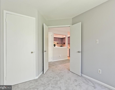 303 Trinity Court - Photo Thumbnail 16