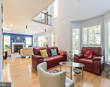 6 Heath Court - Photo Thumbnail 9